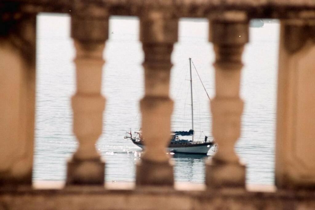 The Modern Vagabond Apartment Milazzo Bagian luar foto